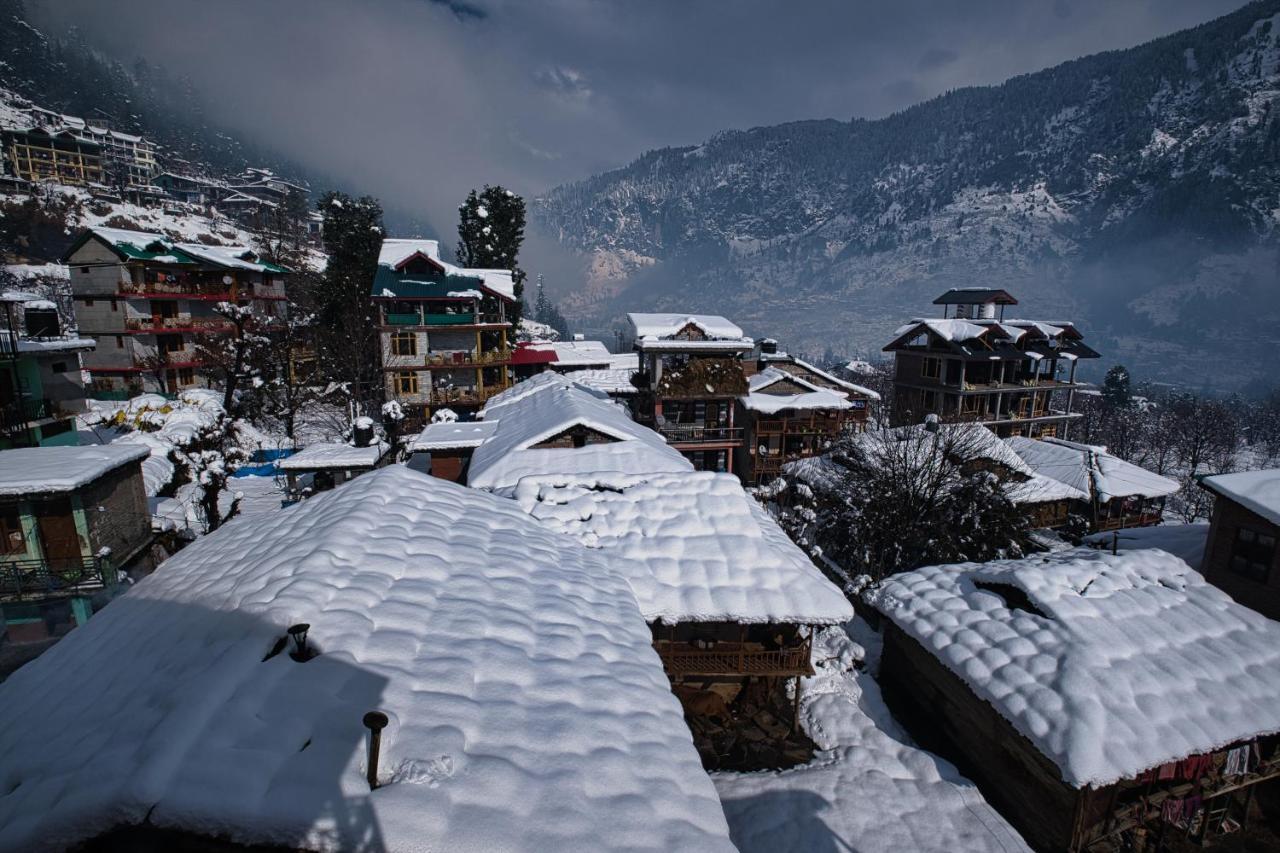 Voyageur Nest Hostel Manali  Exterior photo